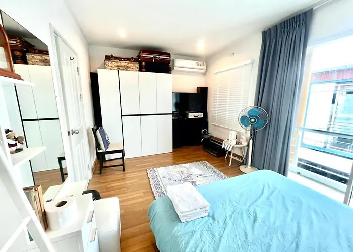 Autta House