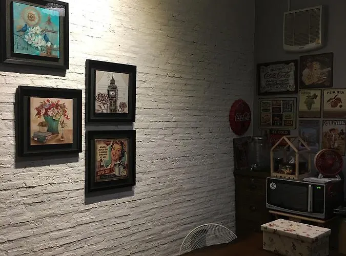 Autta House